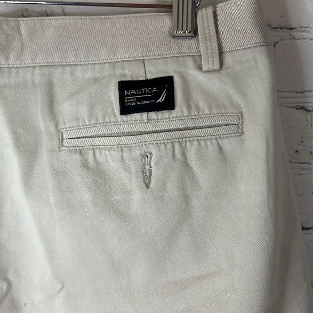 Nautica Rigger Classic Fit‎ Pleated Khaki Chino shorts size 34